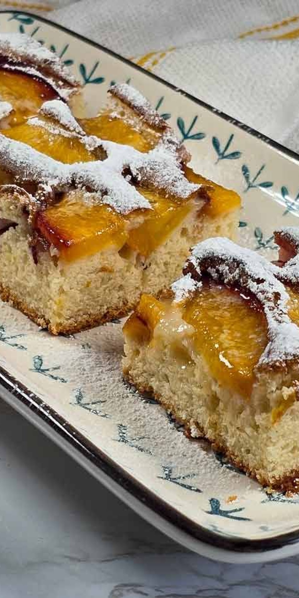 Romanian Peach Cake